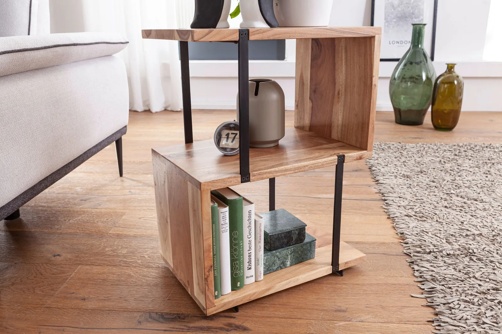 FineBuy Beistelltisch S-Form 45x60x30cm Akazie Metall Ablagetisch, Tischchen Wohnzimmer Industrial, Holztisch mit Metallbeinen, Dekotisch Holz