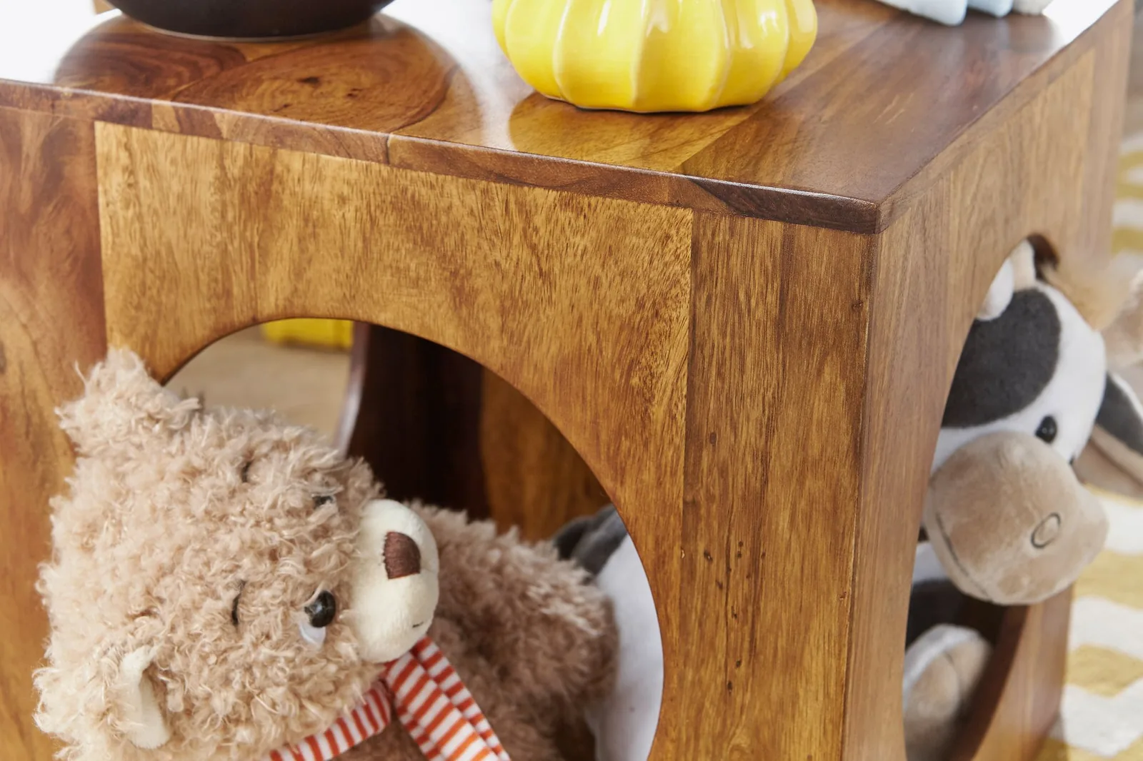 FineBuy Beistelltisch Sheesham Massivholz 35x35x35 cm Cube Wohnzimmertisch, Design Aufbewahrungstisch modern, Kleiner Holztisch in Würfel-Form, Quadratischer Dekotisch mit Stauraum