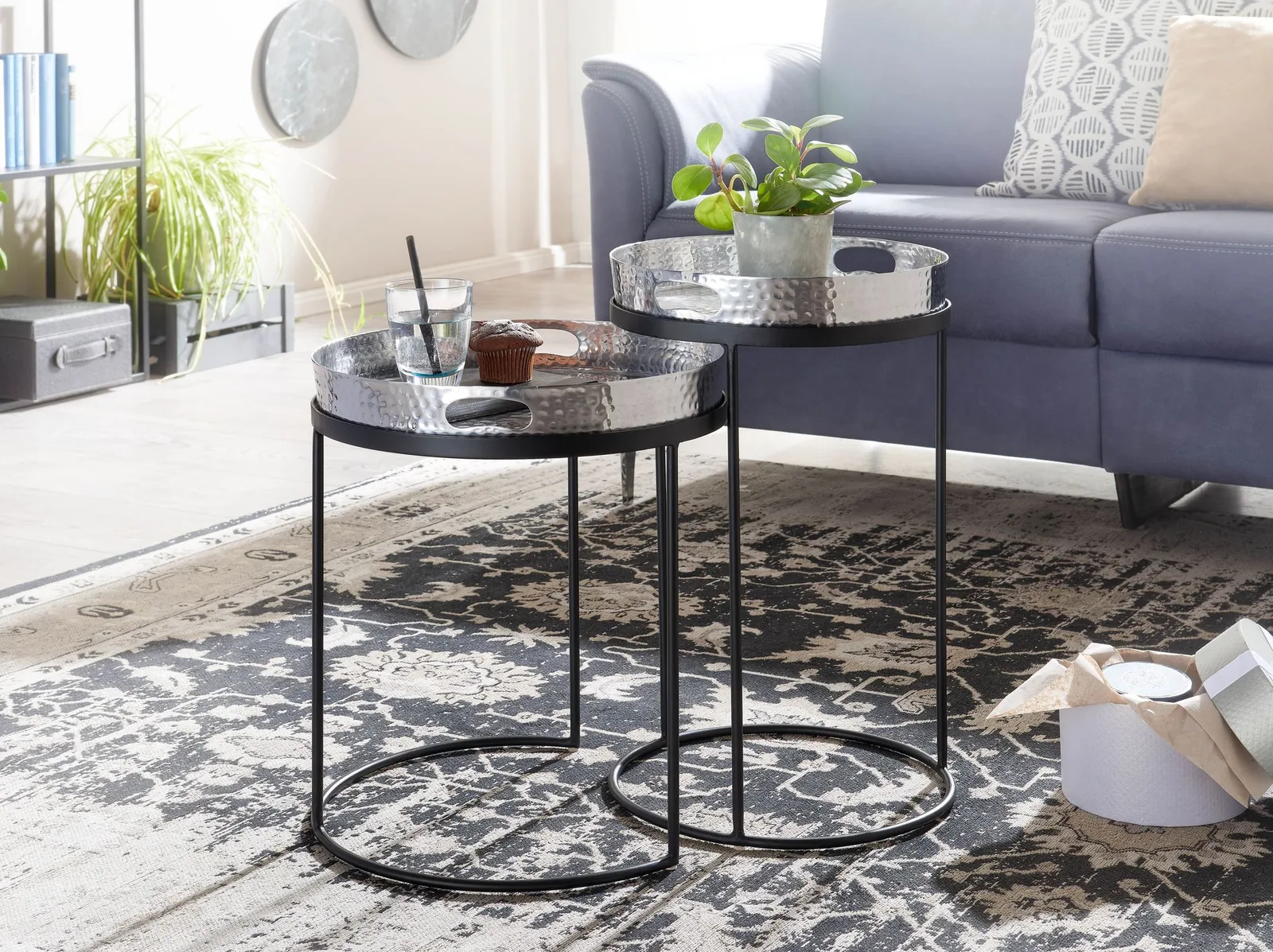 FineBuy Beistelltisch 2er Set Metall Hammerschlag Satztisch Rund, Couchtisch abnehmbares Tablett, Tabletttisch Sofa 2 teilig Modern, Runder Sofatisch