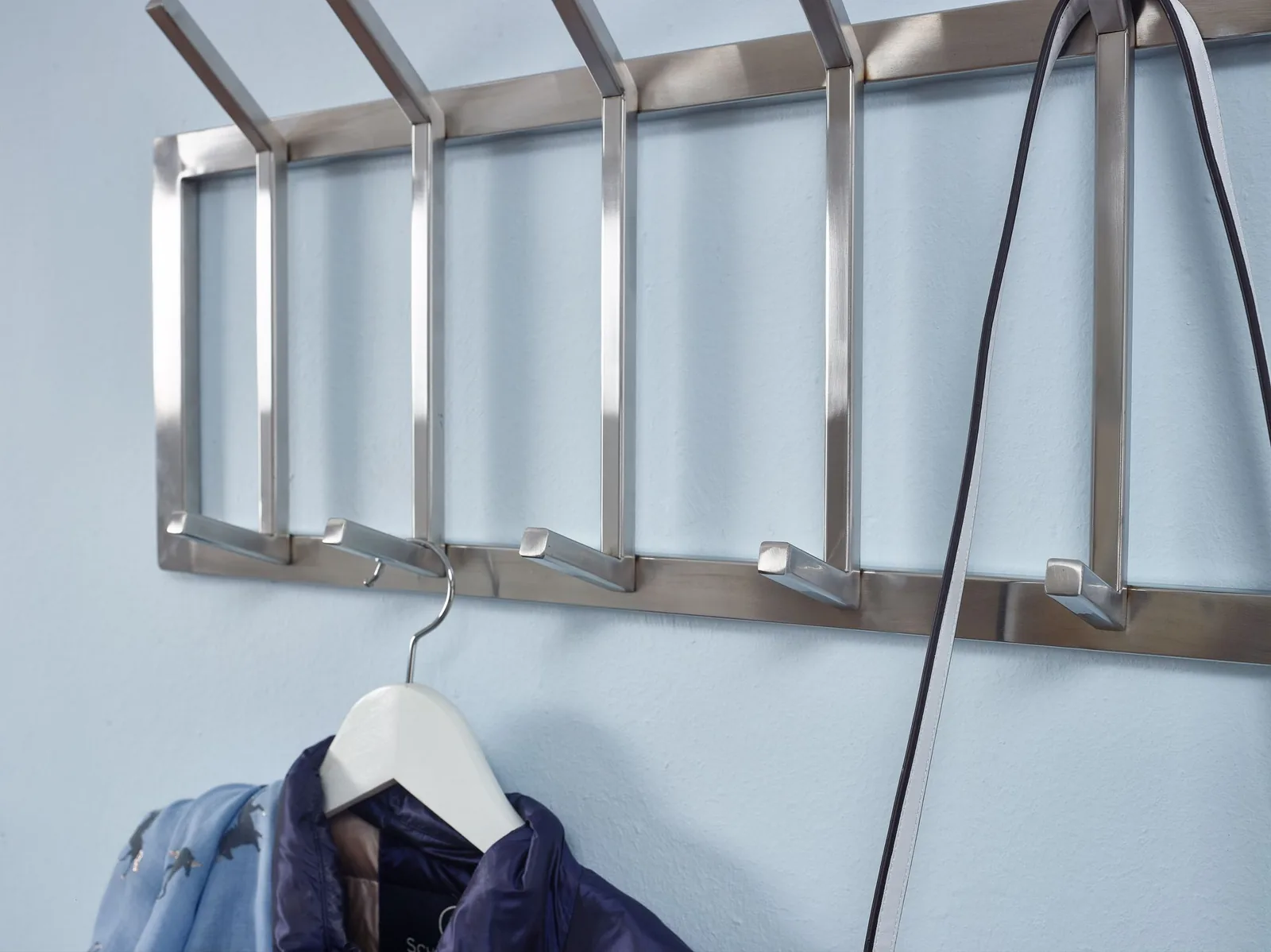 FineBuy Wandgarderobe Metall Silber 65 cm - Design Garderobenpaneel - Wand Garderobenleiste mit Hakenleiste - 10 Kleiderhaken