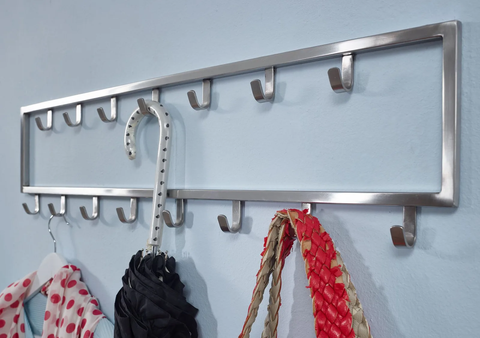 FineBuy Wandgarderobe Metall Silber - Design Garderobenpaneel - Wand Garderobenleiste mit Hakenleiste - Kleiderhaken