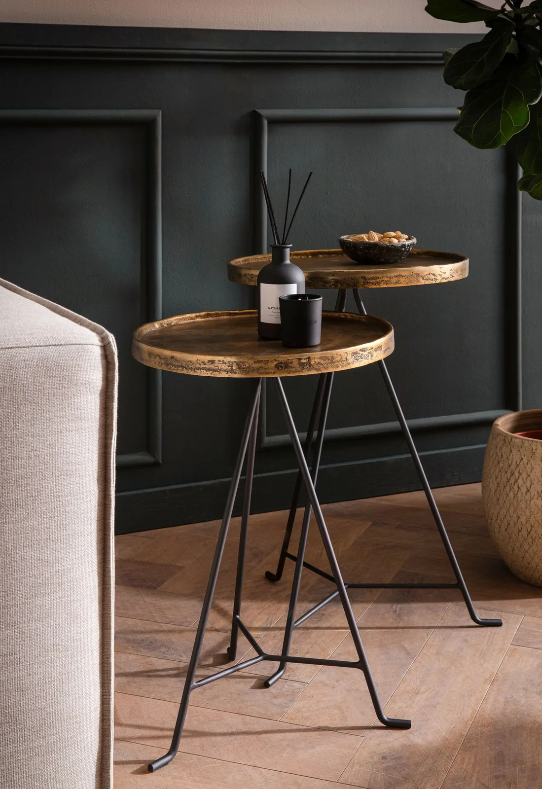 FineBuy Beistelltisch 2er Set Metall Gold / Schwarz Design Satztisch Rund, Wohnzimmertisch Anstelltisch Modern, Sofatisch Dekotisch 2-teilig, Blumentisch Wohnzimmer