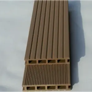 BPC Hohlkammerdiele WoodoIbiza, 25 x 145 mm, sandfarbend, 4,00 m lang