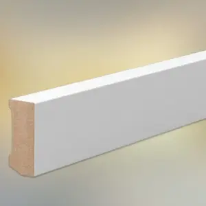 MDF Sockelleisten für Parkett und Massivholzdielen, 40 x 16 mm, Oberkante gerade, weiß lackiert, 240 cm