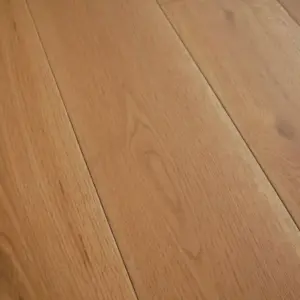 Parkett Eiche Landhausdiele, leicht gebürstet, natur geölt 14 x 190 x 1900 mm (2,888 m² pro Paket)