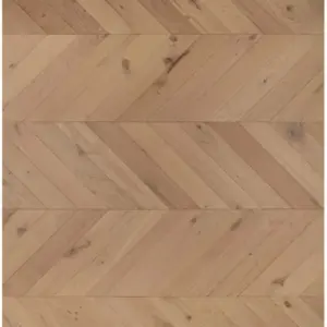 Eiche Parkett, Chevron, unsichtbar lackiert endbehandelt 14 x 90 x 510 mm, Sortierung natur (1,836 m² / Paket)