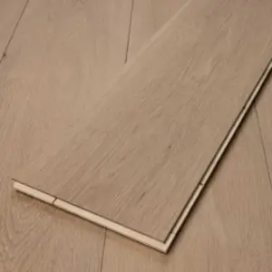 Premium Parkett, Landhausdiele Eiche, Select Sortierung, naturbelassen, 14 mm (S) x 190 mm (B) x 1900 mm (L), Nut- und Feder Verbindung (2,88 m² pro Paket)
