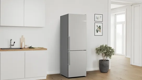 BOSCH Serie 4 Freistehende Kühl-Gefrier-Kombination mit Gefrierbereich unten 186 x 60 cm Gebürsteter Stahl KGN36VICT