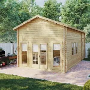 Blockbohlenhaus mit Schlafboden “Stefan 1” 4x7m, 4 × 7 m